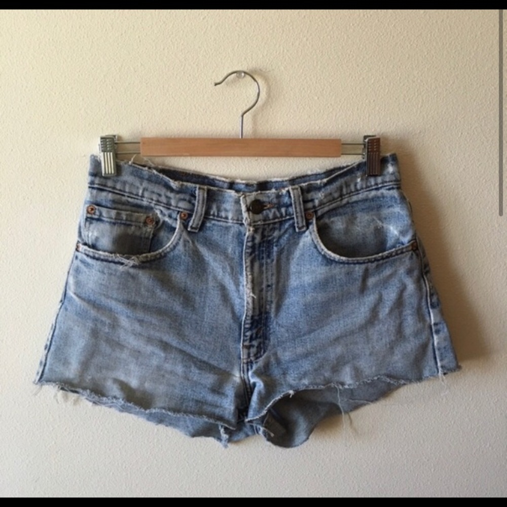 Vintage Levi’s cutoffs